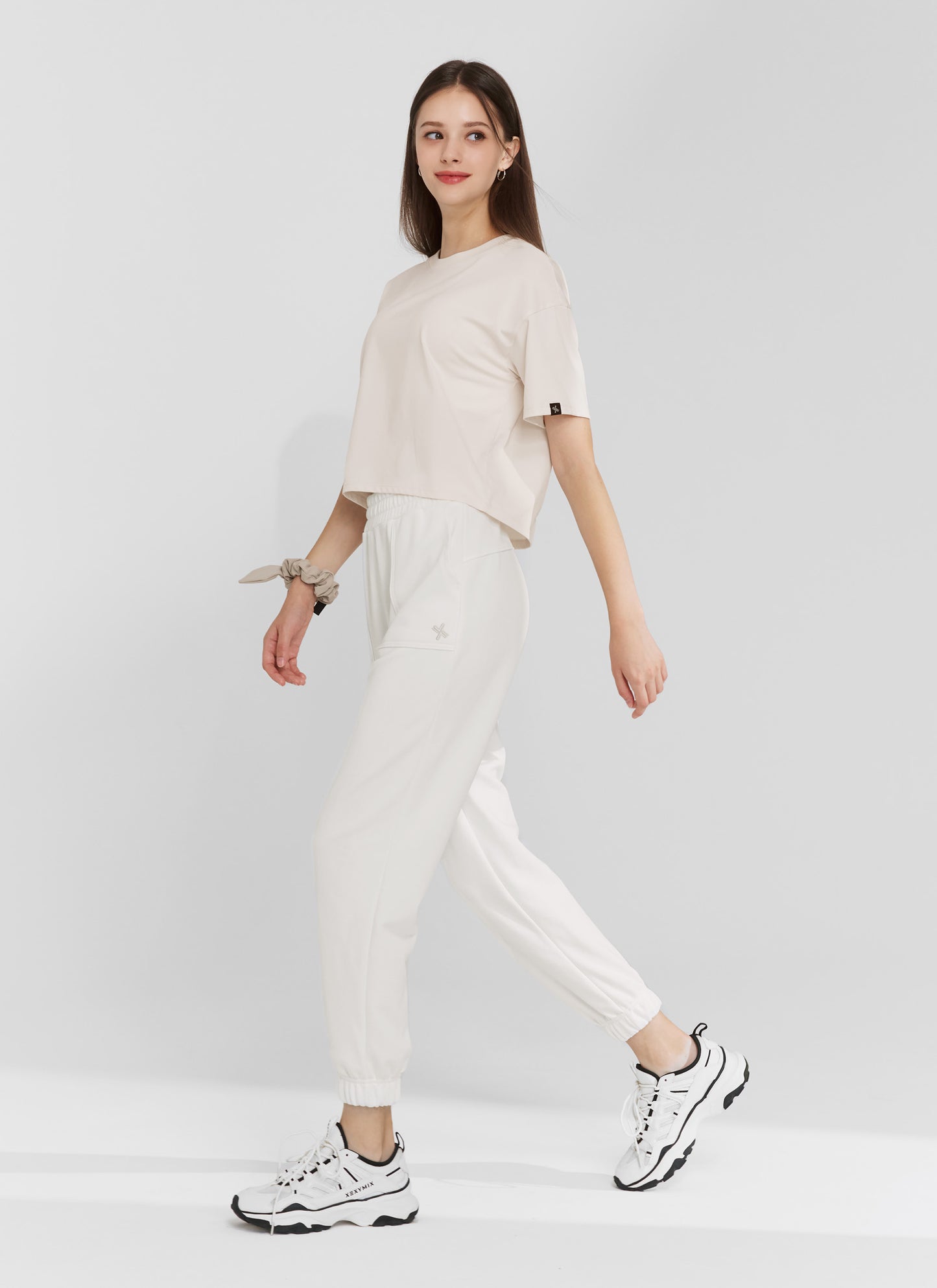 Cool Touch Basic Cropped T-shirts