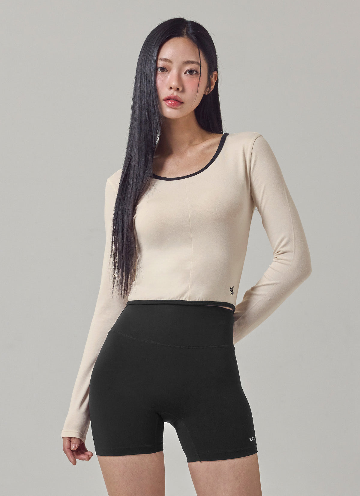 Soft Line Contrast Long Sleeve