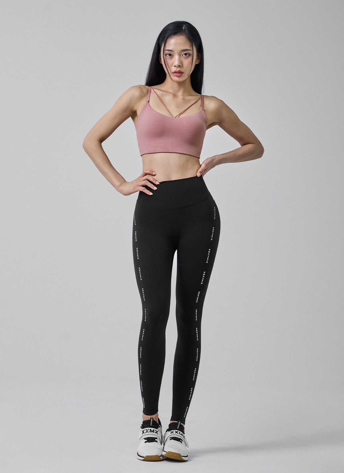 Black Label Signature 360N Logo Line Leggings