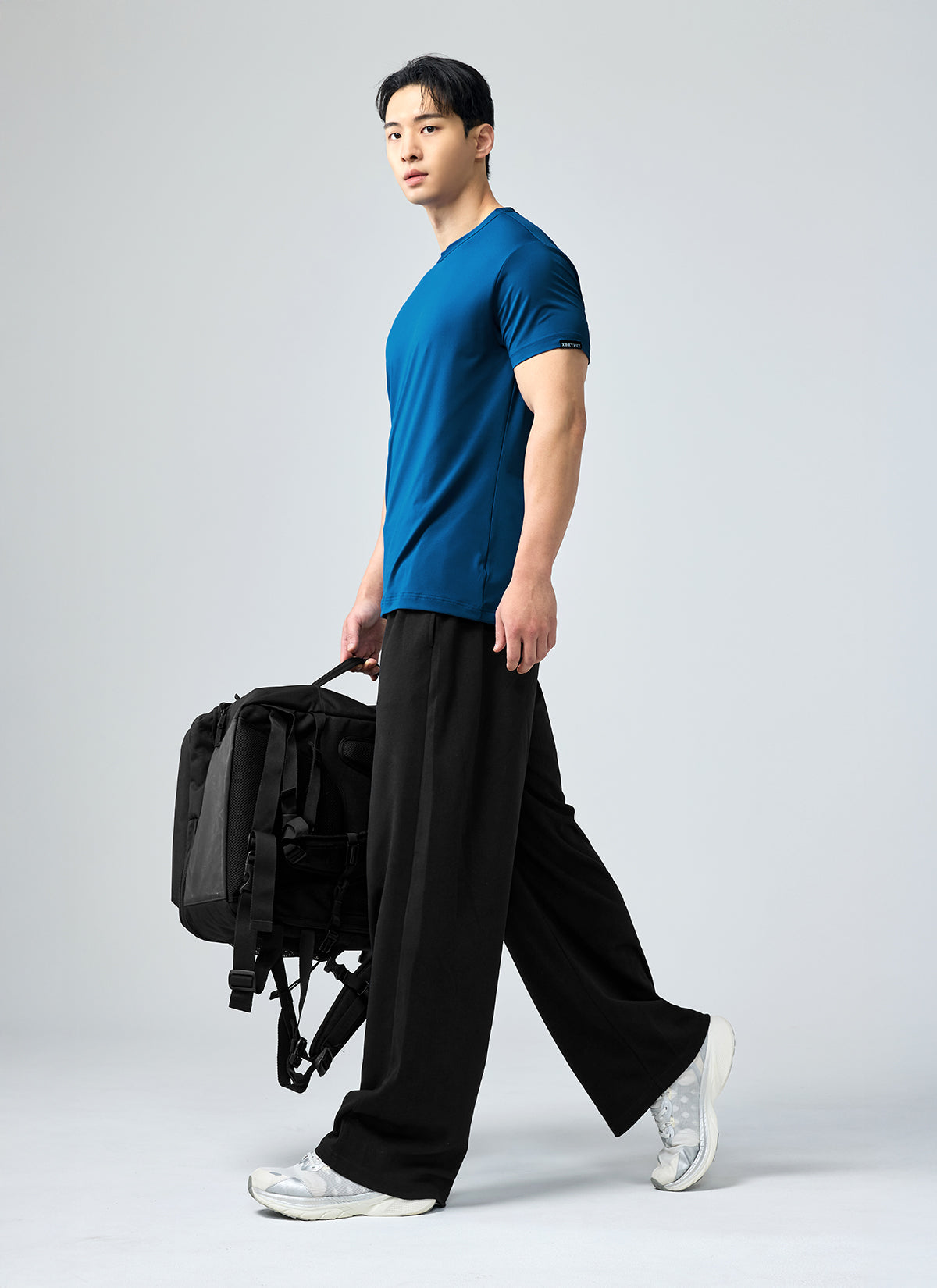 Ice Feather Muscle Fit Short Sleeve